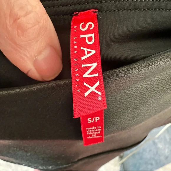 Spanx Faux Leather‎ Leggings size Small Slimming Stretch Shaping Sexy Clubbing - Picture 3 of 8